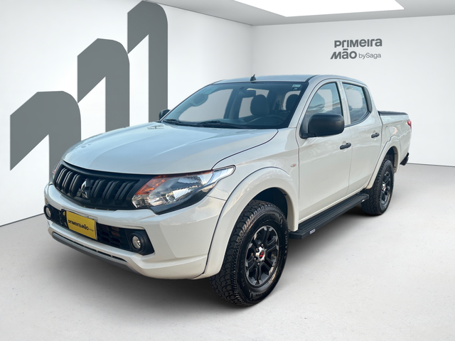 Mitsubishi L200 Triton 2.4 16V TURBO DIESEL SPORT GL CD 4P 4X4 MANUAL 2023